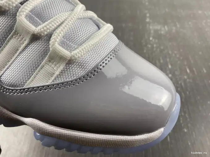 Rep Kickmax 11 AV2187-140 Jordan Air Grey Low Cement 0420